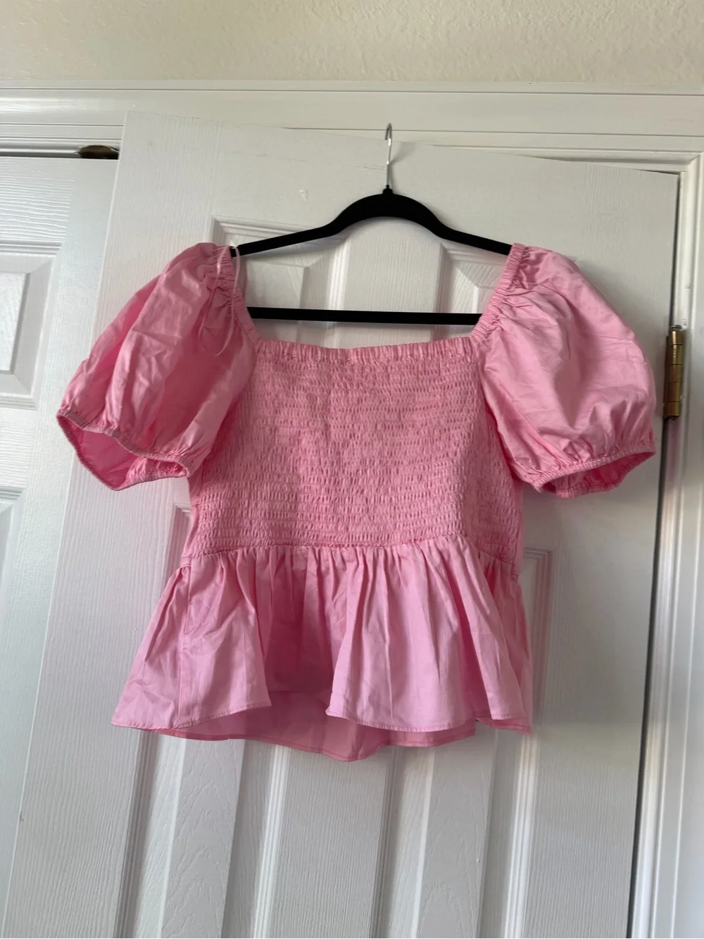 NWT Astr The Label Pink Smocked Peplum Tie-Front Peplum Blouse Size Medium